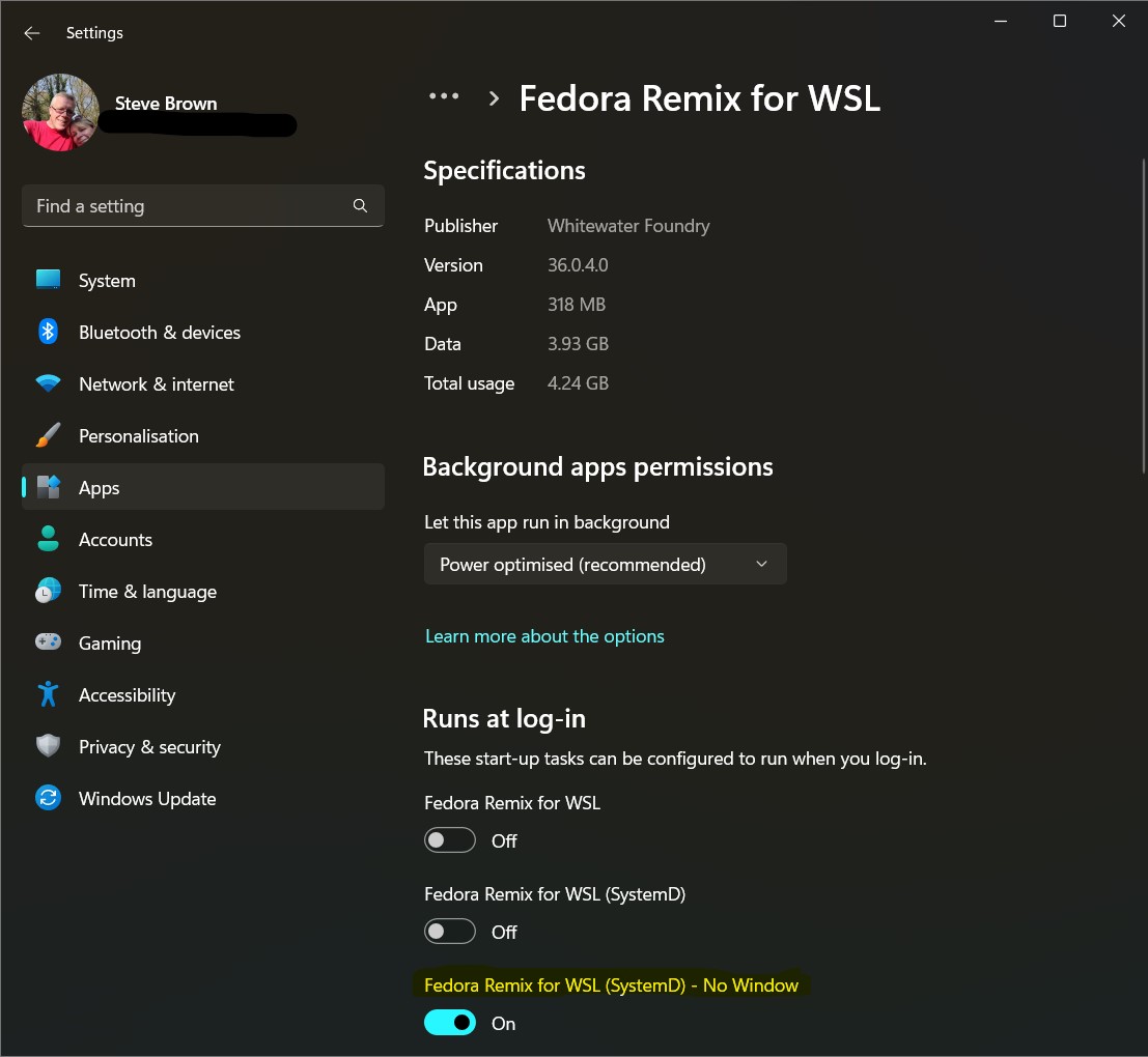 Fedora Remix for WSL App Settings Screenshot showing Starting with SystemD and No Window